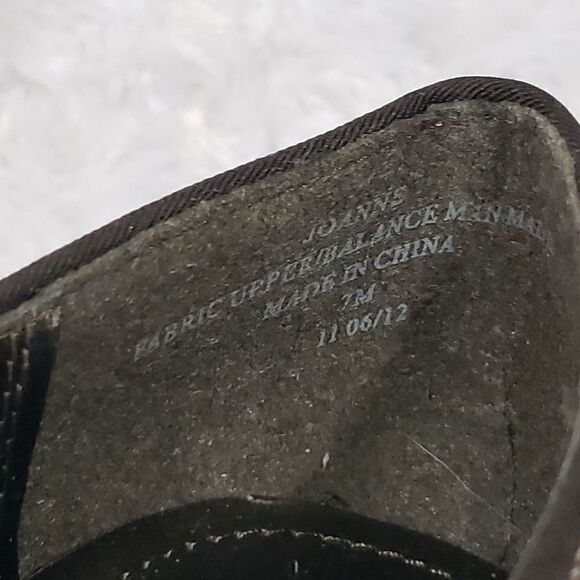 Liz Clairborne Women Vintage Pumped Heels Slip On Tweed Gray Size 7M - Picture 2 of 8